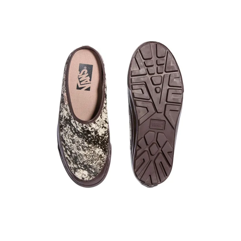 Vans PREMIUM Slip Resistant Closed Toe Slippers Unisex Dark Brown-3