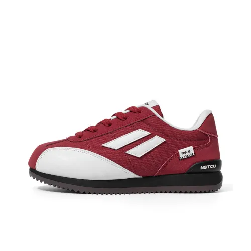 NSTCU Slip Resistant Low Top Casual Shoes Unisex