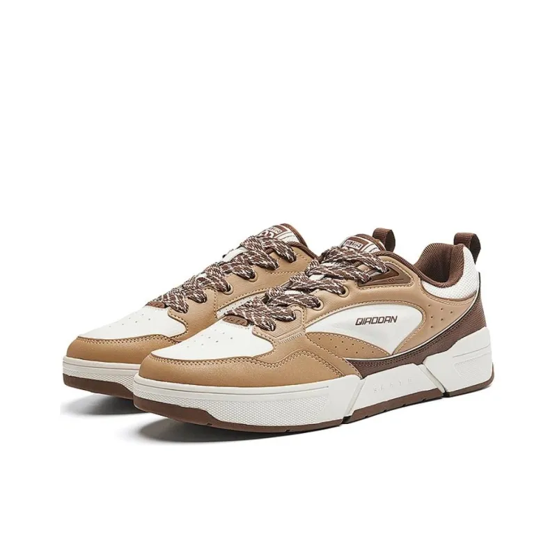 QIAODAN Pinwheel·Zero Zero Anti-Slip Wear-Resistant Low-Top Skateboard Shoes Men's White Umber-2