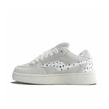 LIANGHUO Anti Slip Wear Resistant Lightweight Breathable Low Top Skateboard Shoes Women's Lace Trim White