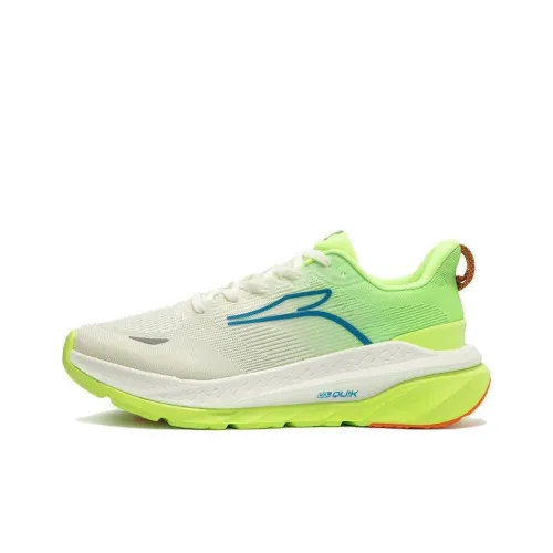 361° Red Flame 3 Cushioned Slip Resistant Low Top Running Shoes Men's White Green