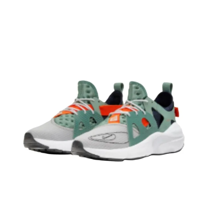 Nike Huarache Type Silver Pine-3