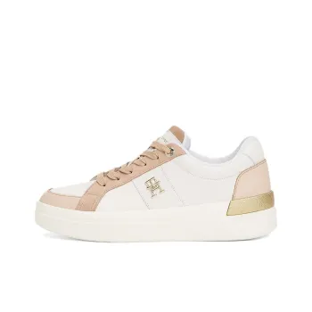 Tommy Hilfiger Courtesy Low Top Skateboard Shoes Women's White Umber
