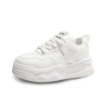 Budding Bear Slip Resistant Low Top Skateboard Shoes Women's