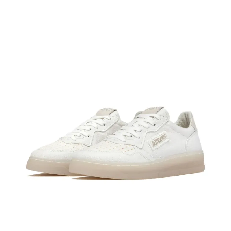 AUTRY Medalist Low Top Skateboard Shoes Women's White-1