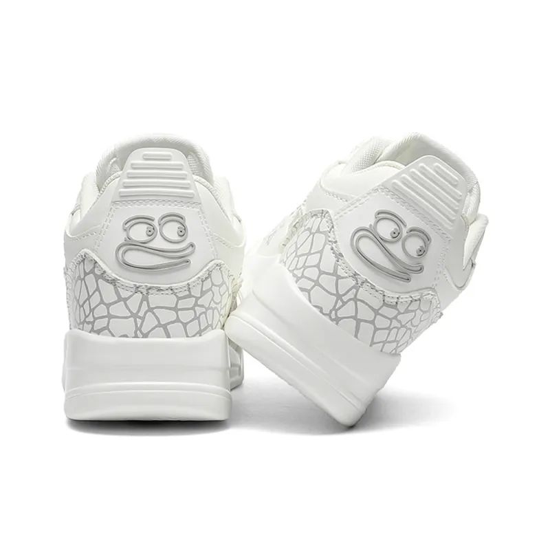 Pepe The Frog Low-Top Skateboard Shoes Unisex-4