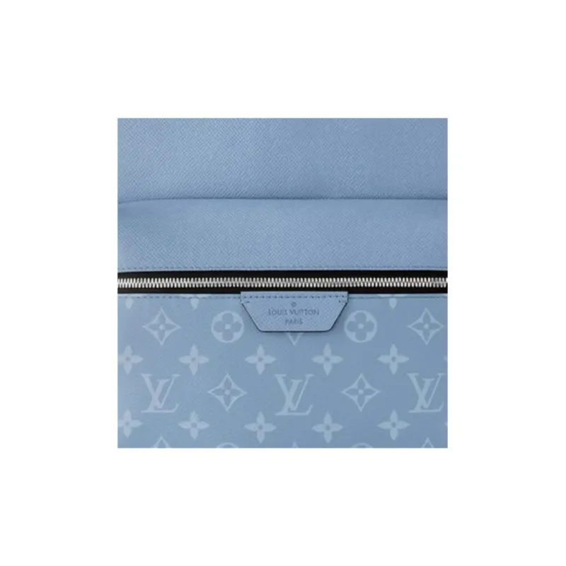 LOUIS VUITTON M31061 Discovery Backpack Pm-4
