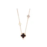 Four-Leaf Clover Necklace (Black)