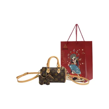HCXK Shoulder Bags