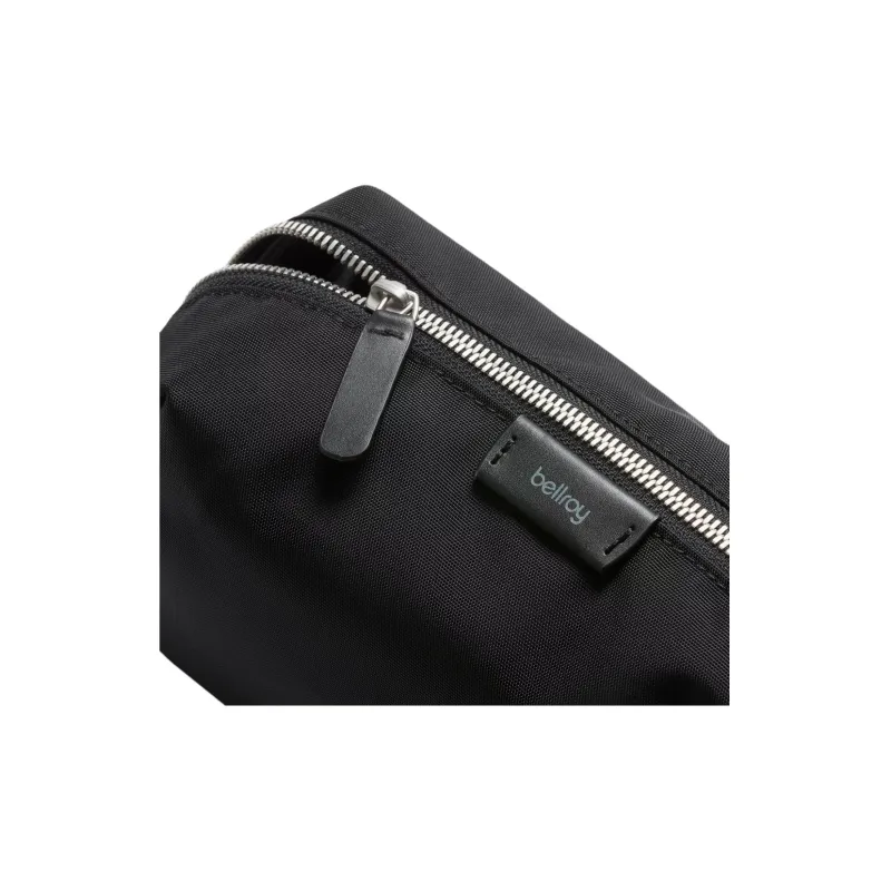 BELLROY Recycled Dura Nylon Toiletry Bag Unisex Black-4