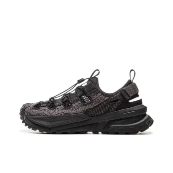 LiNing CF Tracing Non slip Wear resistant Shock Absorption Low Top Trekking Shoes Unisex Black Gray
