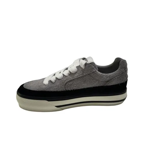 CHANEL Low Top Skateboard Shoes Women's Gray