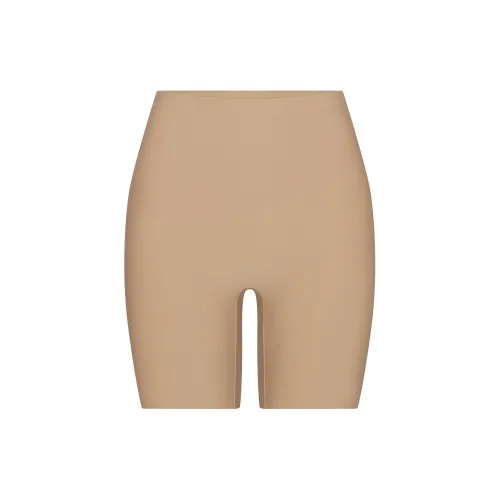 SKIMS SS25 BODY BUTT ENHANCING PADDED SHORT Shapewear Bottom Women's CLAY/Clay