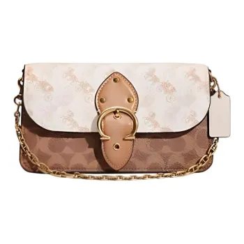 COACH Beat Clutches