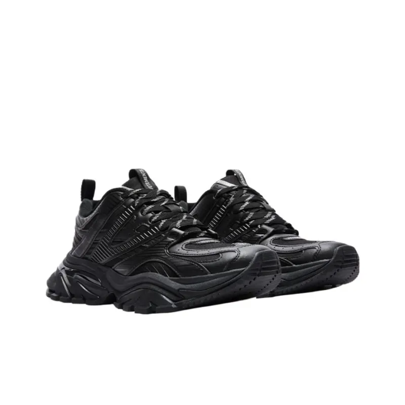 Vetements Low-Top Chunky Sneakers Unisex Black-2