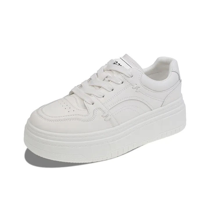 Budding Bear Slip-Resistant Low-Top Skateboard Shoes Women's White-0