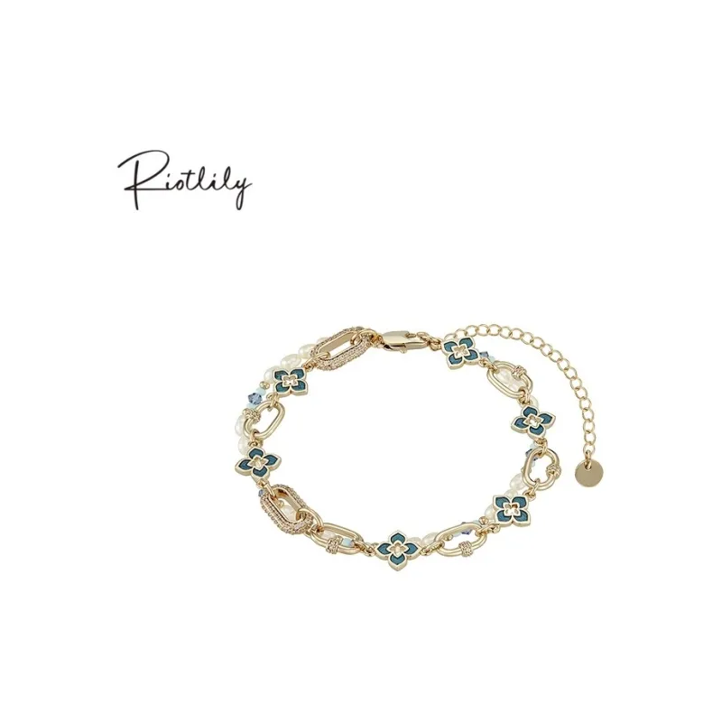 RiotLILY Pearl Elegant Elegance Bracelets Unisex-2