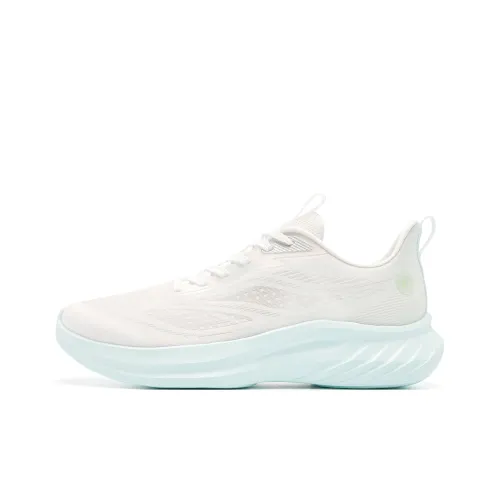 QIAODAN Cushioned Slip-Resistant Abrasion-Resistant Low-Top Casual Running Shoes Men's White