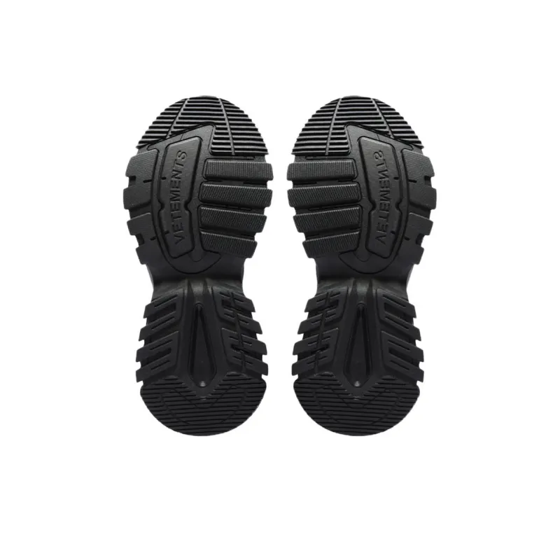 Vetements Low-Top Chunky Sneakers Unisex Black-4