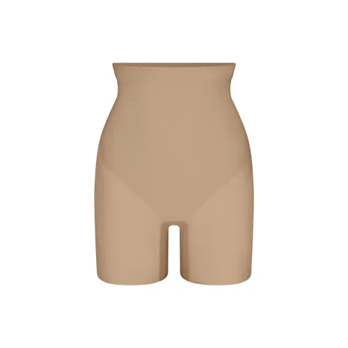 SKIMS SS25 BODY CORE SCULPT MID RISE SHORT Shapewear Bottom Women's CLAY/Clay