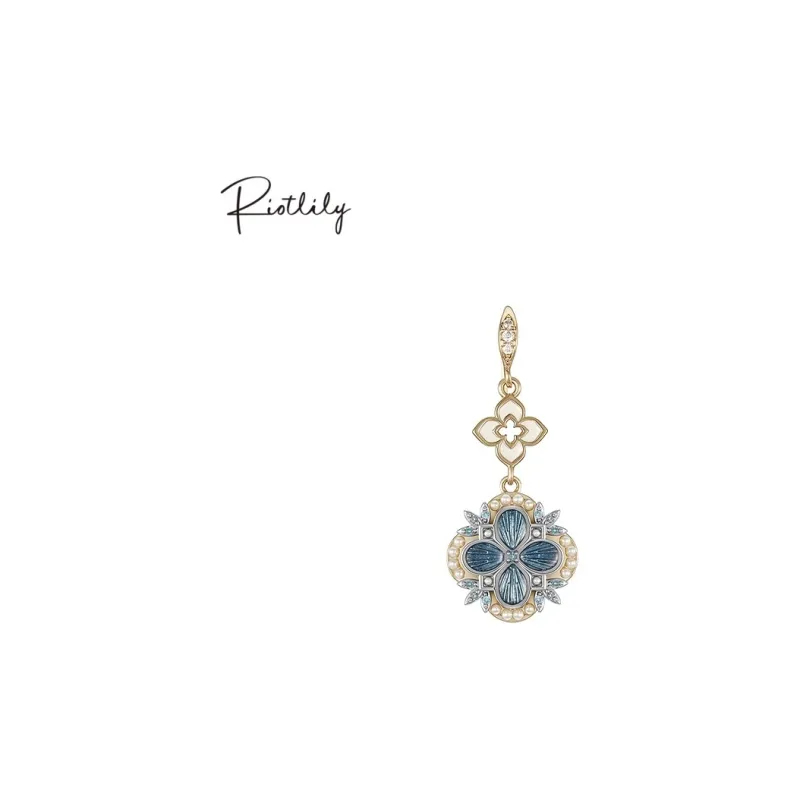 RiotLILY Faux Pearl Earrings Unisex-1