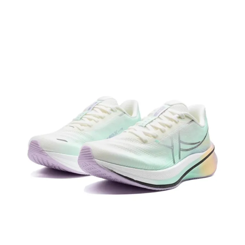 XTEP Cushioned Slip-Resistant Abrasion-Resistant Low-Top Sprint Running Shoes Women's White Green-2