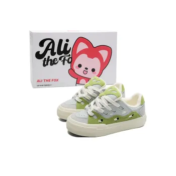 ALI THE FOX Anti Slip Wear Resistant Lightweight Breathable Low Top Skateboard Shoes Women's