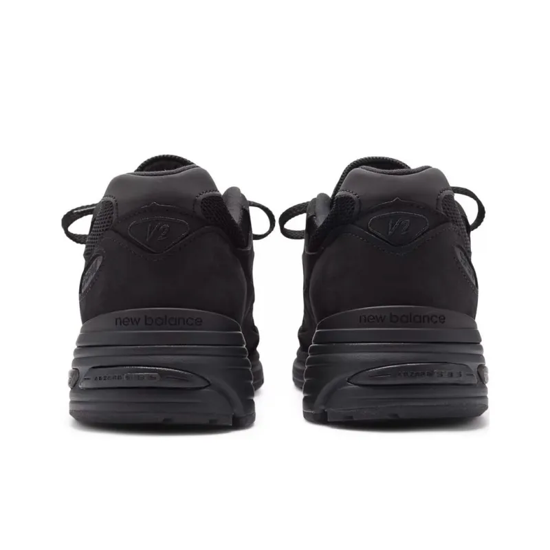 New Balance 991v2 MiUK Dover Street Market Triple Black-2