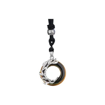 NOME Glass Cat Eye Necklaces Women's