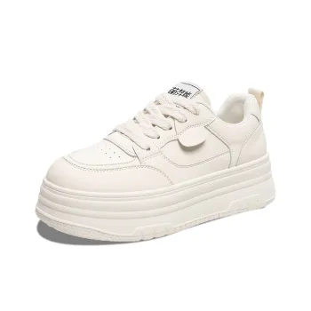 Budding Bear Slip Resistant Water Resistant Low Top Skateboard Shoes Women's
