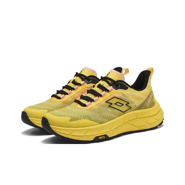 LOTTO Anti-Slip Wear-Resistant Low-Top Hiking Shoes Women's Yellow-2
