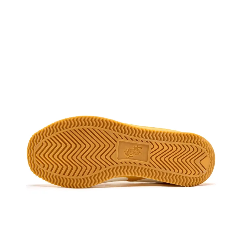 QIAODAN Linchuan 1.0 Wear resistant, Lightweight, Breathable, And Non slip. Low Top Casual Shoes Men's Yellow-4