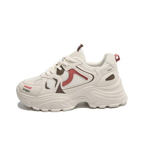 Budding Bear Low Top Chunky Sneakers Women's