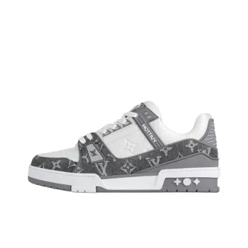 LOUIS VUITTON Trainer Low Top Skateboard Shoes Women's Gray
