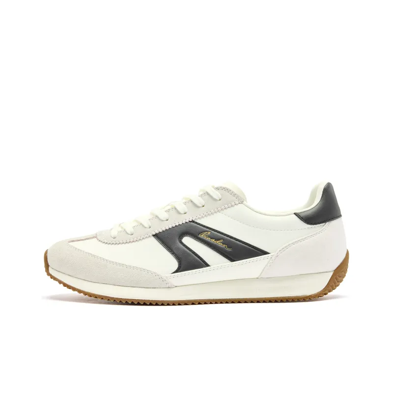 QIAODAN Linchuan 1.0 Wear resistant Lightweight Breathable And Non slip. Low Top Casual Shoes Men's Beige Black-0