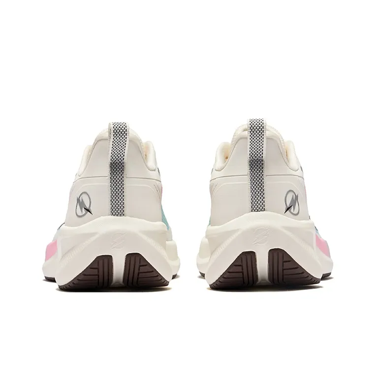Erke Lightning 4 Running Shoes Women's Low Top Microcrystal White Peach Blossom Pink-3