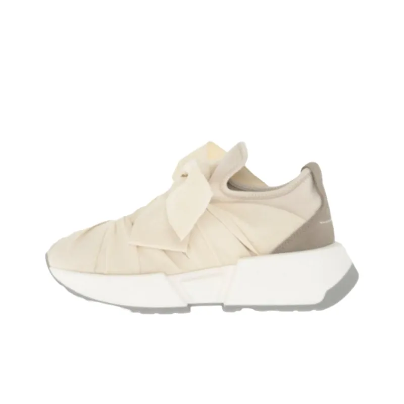 MM6 Maison Margiela Low Top Casual Shoes Women's Beige-0
