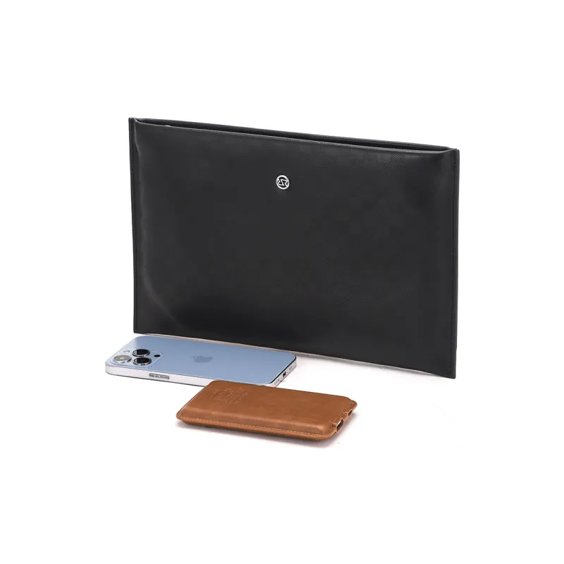 RED DRAGONFLY Cow Leather Clutch Men's Black-5