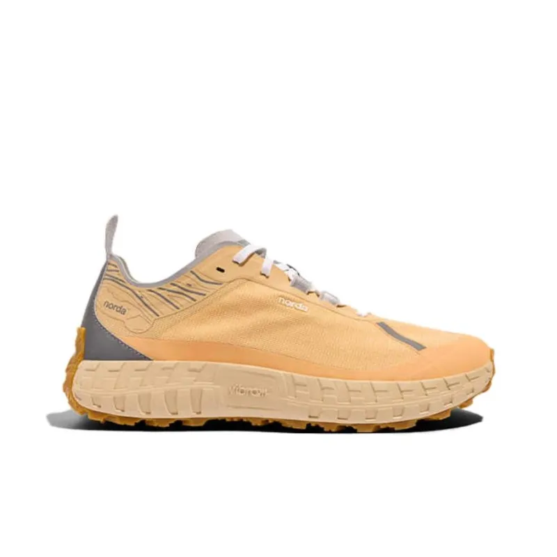 NORDA 001 Cushioned Slip-Resistant Low-Top Running Shoes Women's Light Orange-1