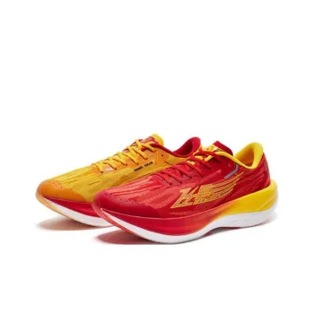 QIAODAN Feiying PB2.0 Cushioned Wear Resistant Breathable Low Top Running Shoes Men's Red Yellow Fall/Winter Edition