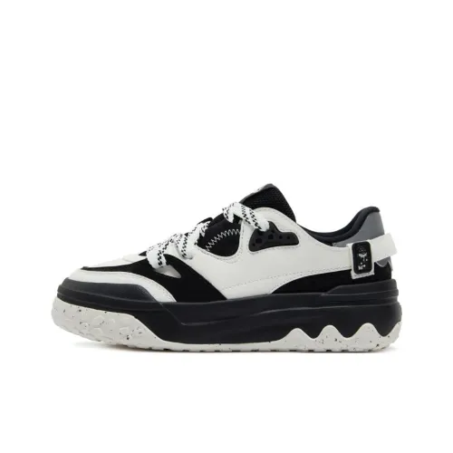 361° Shortbread Anti Slip Wear Resistant Low Top Skateboard Shoes Women's White Black