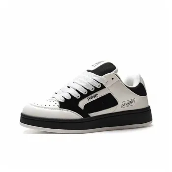 WJA Slip Resistant Cushioning Impact Resistance Wear Resistant Lightweight Low Top Skateboard Shoes Women's Black White