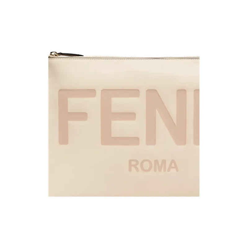 FENDI Clutches-4