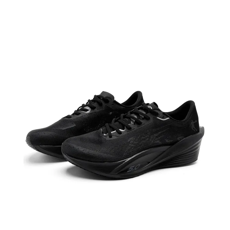 QIAODAN Phantom PB5.0 Running Shoes Men Low Top Black-2