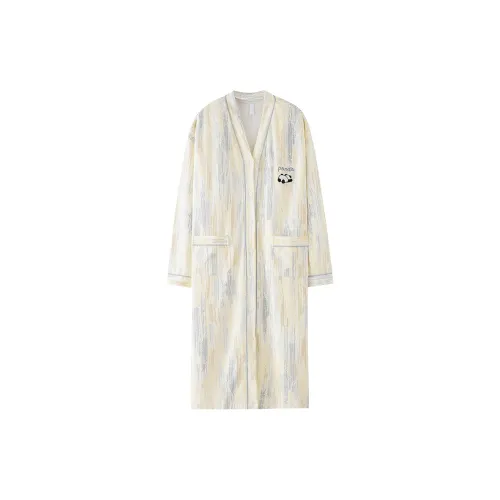 Pretty Lady Nightgown Women's Image Color