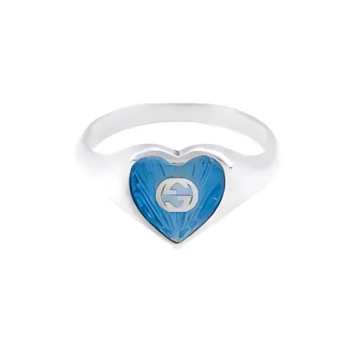 GUCCI Ring With Interlocking G Enamel Heart