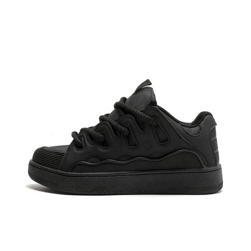 ZOIBBOE Skateboard Shoes Unisex Low Top-0