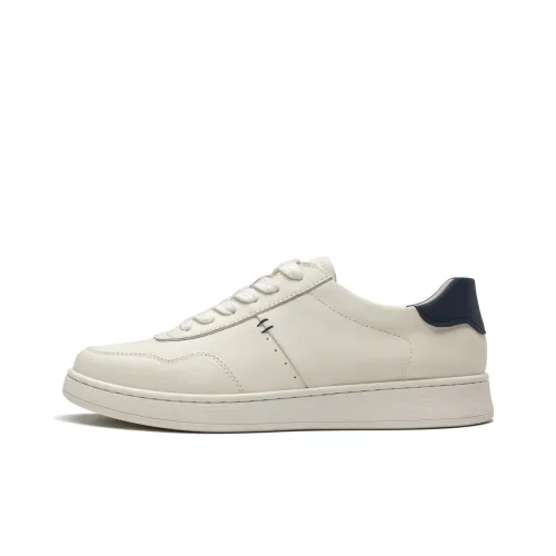 AOKANG Air Force One Series Slip-Resistant Low-Top Skateboard Shoes Men's White