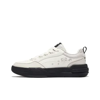 Erke Battery Panda 4lite Cushioning Wear Resistant Low Top Skateboard Shoes Women's Microcrystal White Wild Gray