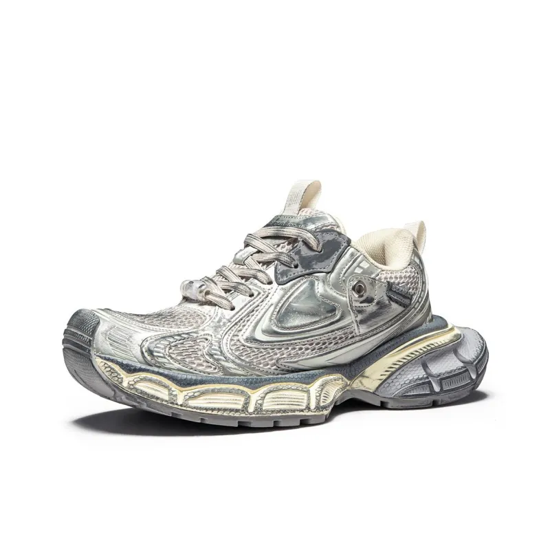 HeeDimensional Low-Top Chunky Sneakers Unisex Beige Distressed-8